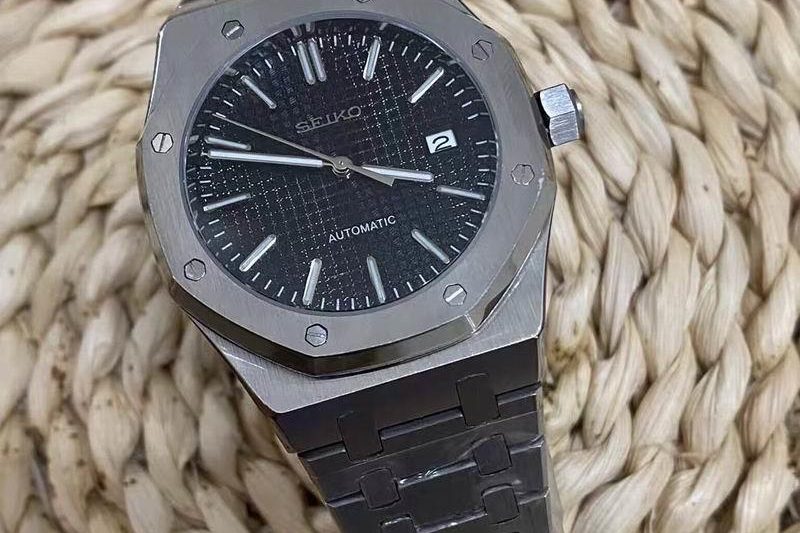 Replica Seiko watch 051113