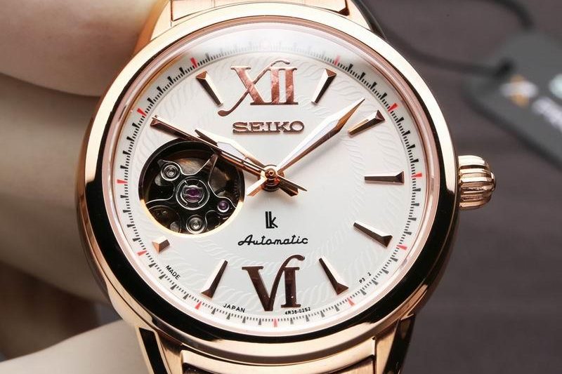 Replica Seiko 33.95X10.32mm 050221