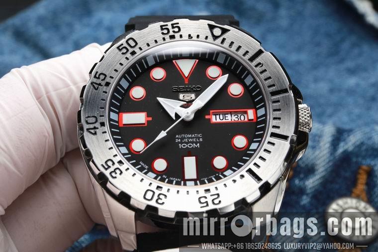 Replica Seiko men 43mm M03