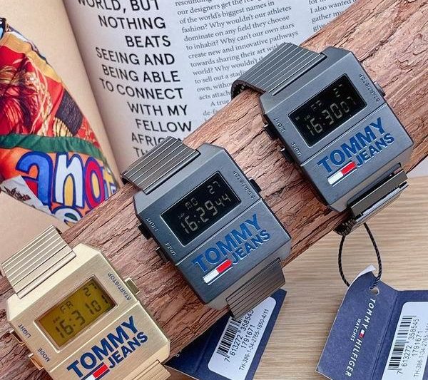 Replica Tommy watch 050651