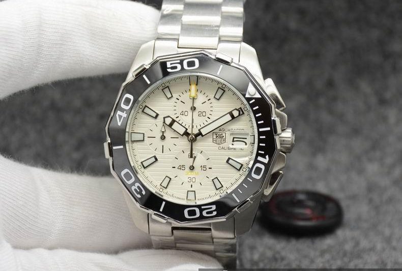 Replica Tag Heuer men 44X14mm 102305