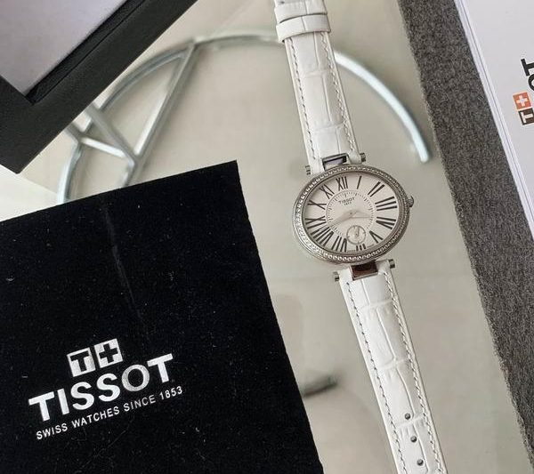 Replica Tissot 36X31mm 0830132