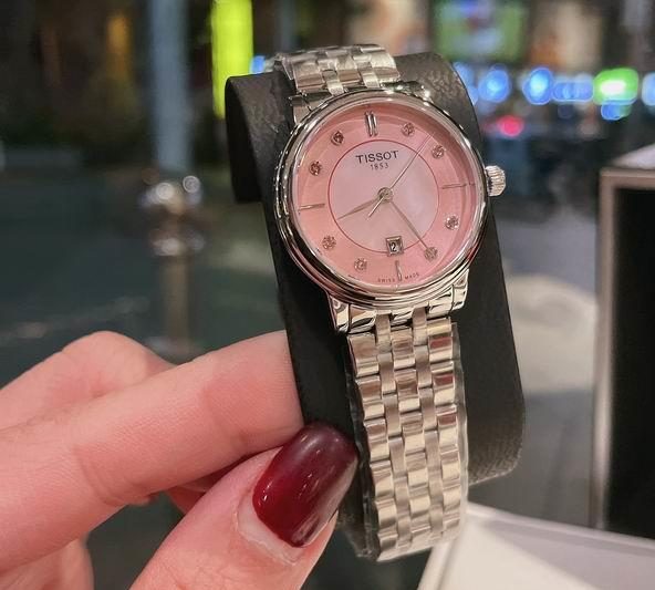 Replica Tissot women 30mm M07