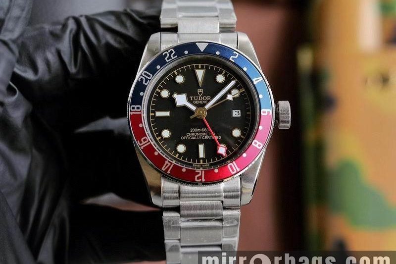 Replica Tudor 42mm 031941
