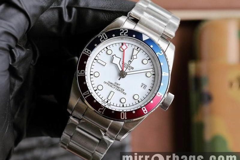 Replica Tudor 42mm 041399