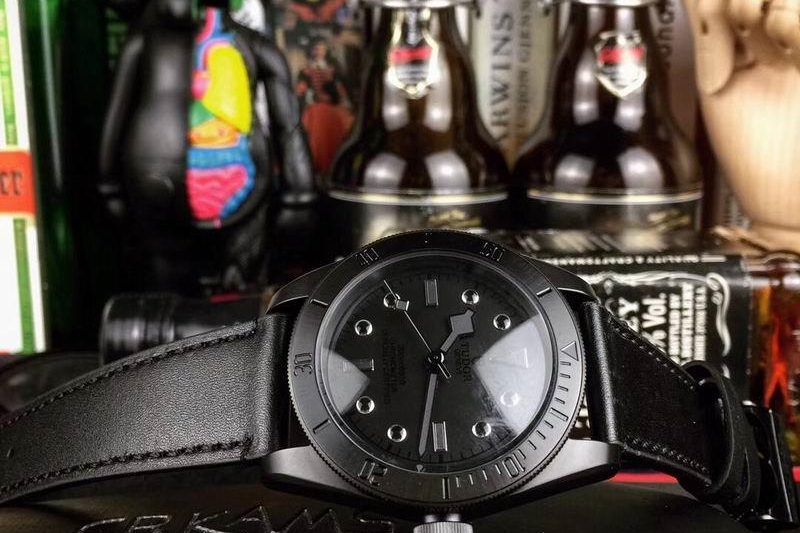 Replica Tudor 42mm 071402