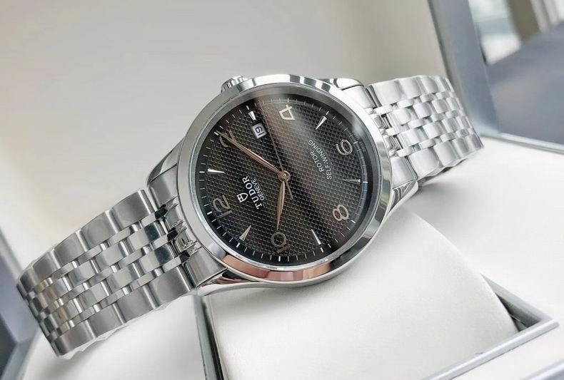 Replica Tudor men watch 110403