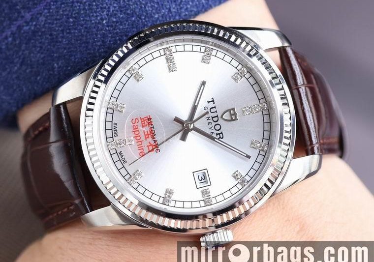 Replica Tudor men 42mm M06