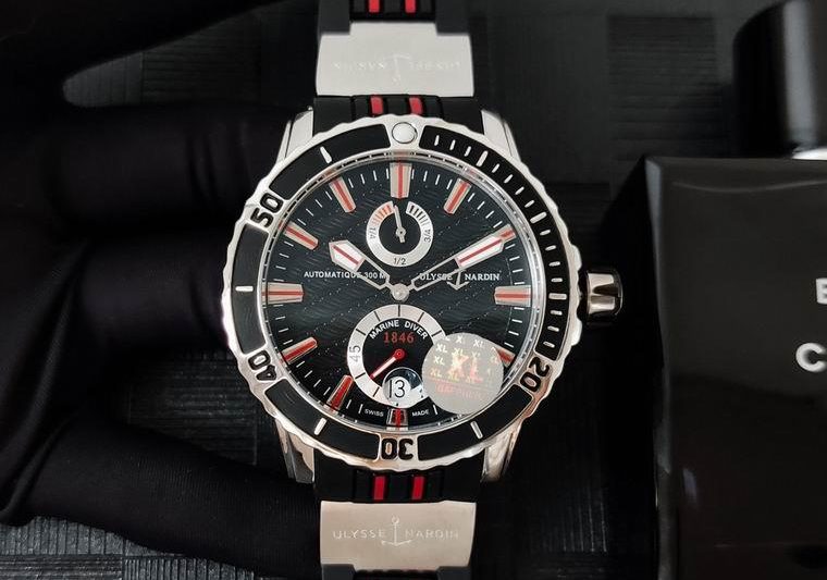 Replica Ulysse Nardin men 43mm M01