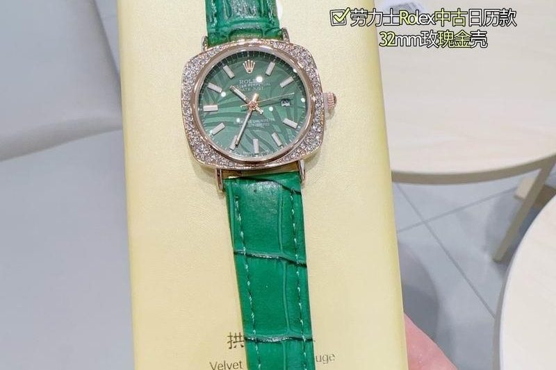 Replica Rolex 32mm 110179