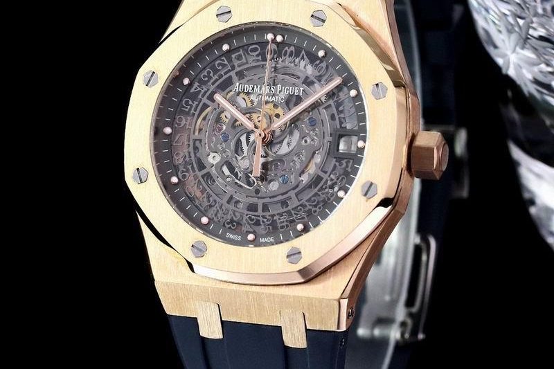 Replica AP 40X10mm 092850