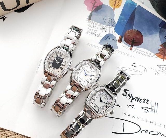 Replica Cartier 27X32mm 102322