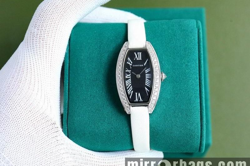 Replica Cartier 23X30mm 102257