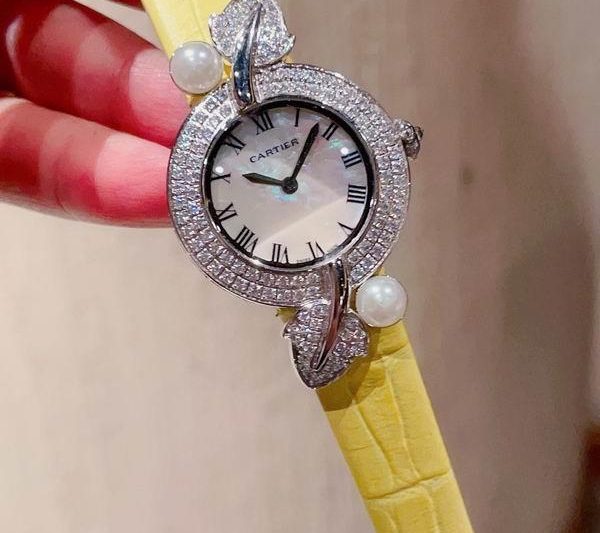 Replica Cartier woman watch 030264