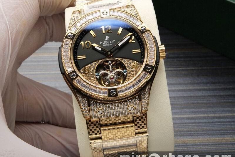 Replica Hublot 45mm 031815