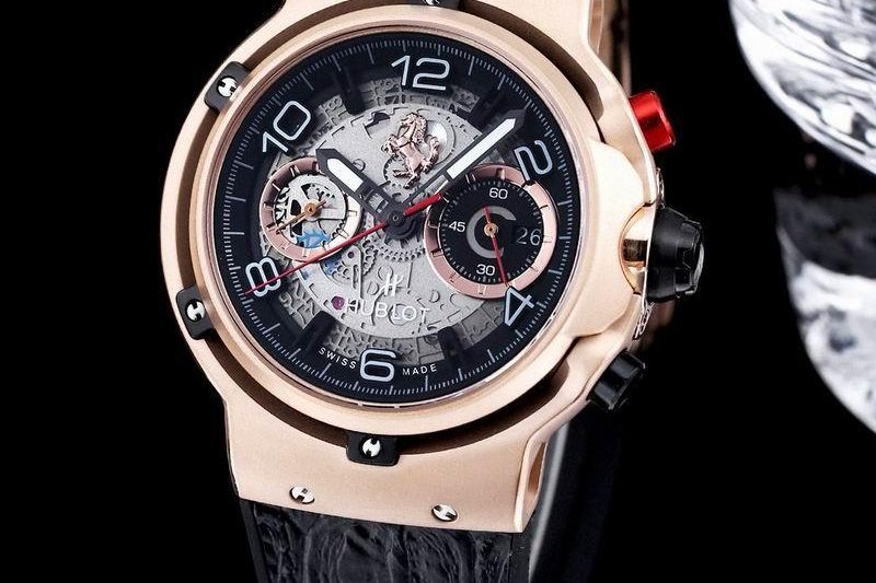 Replica Hublot 45mm 110915