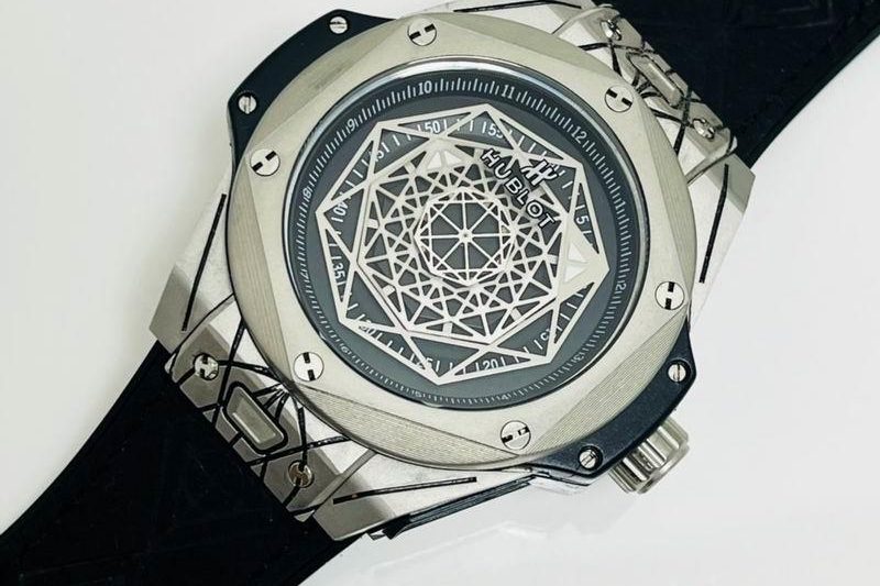 Replica Hublot 42.3X15.7mm 082797