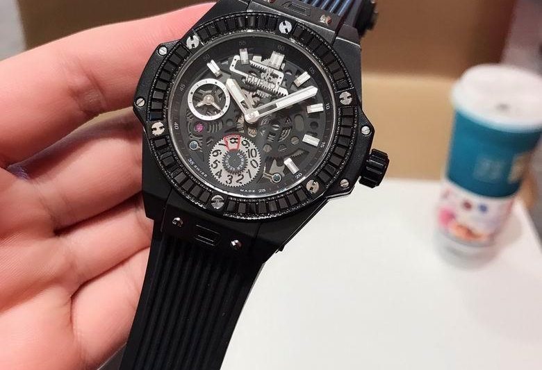 Replica Hublot men 43X12mm M47