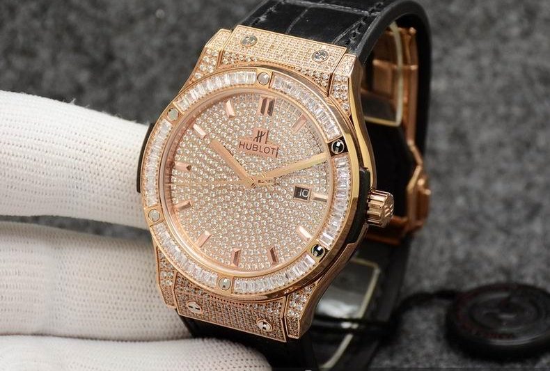 Replica Hublot men 45X12mm women 38X11.5mm 102316
