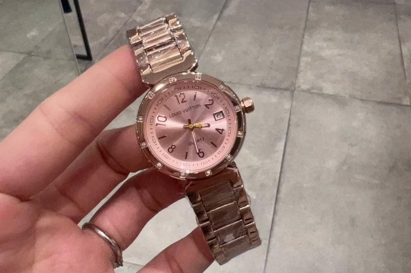 Replica LV watch 082234