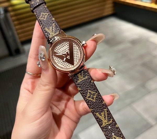 Replica LV watch 1218100