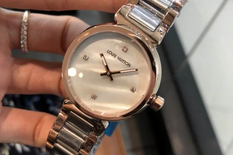 Replica LV 33X12mm 081664