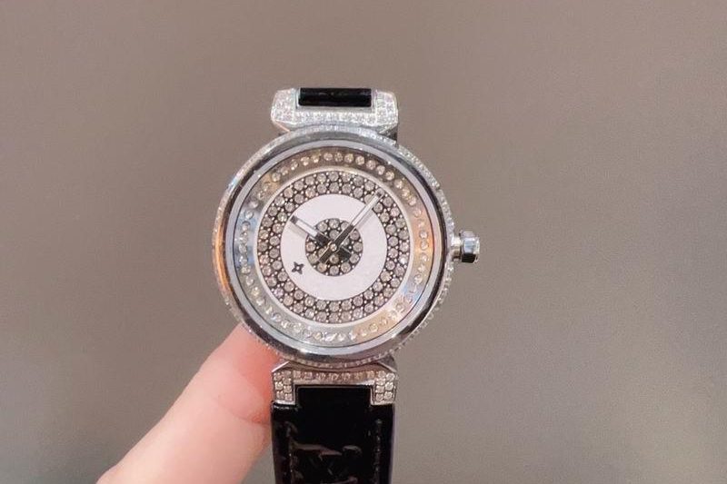 Replica LV 33X9mm 0816100
