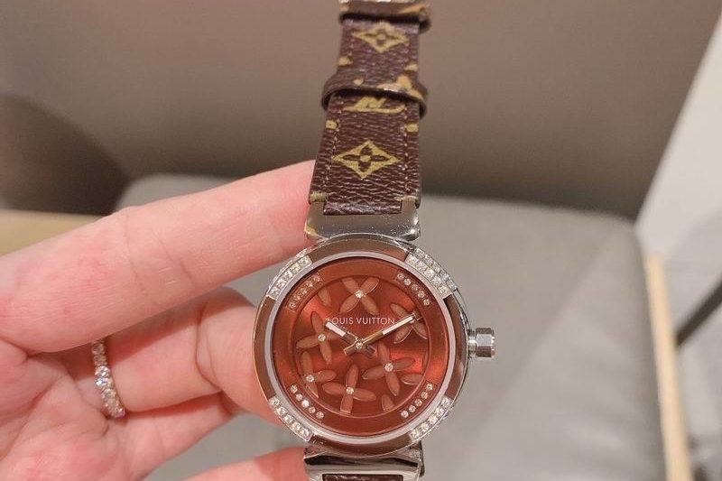 Replica LV 33X11mm 032575