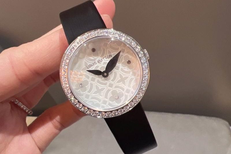 Replica LV 30X11mm 032556