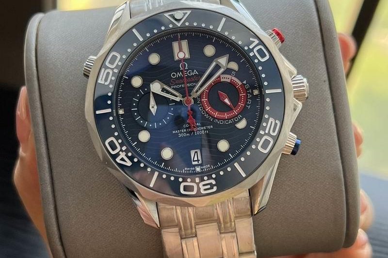 Replica Omega watch 101306