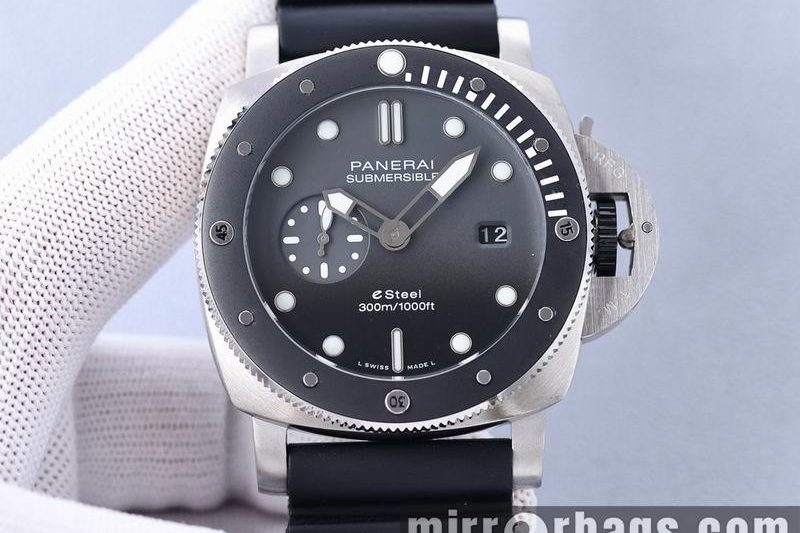 Replica Panerai 47mm 102347