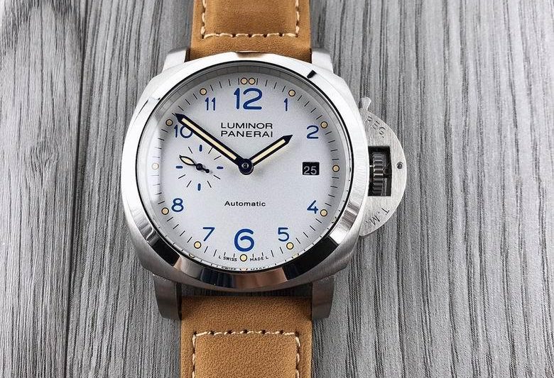 Replica Panerai men 44X16mm M27