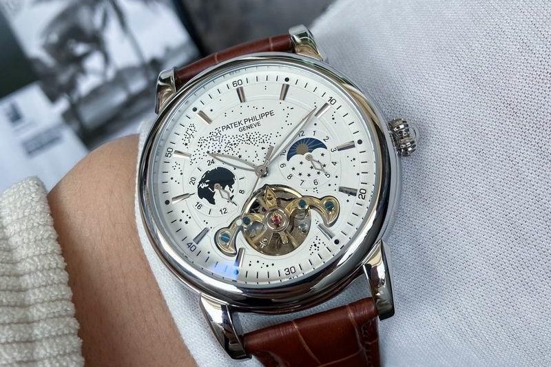 Replica Patek Philippe 43mm 0427132