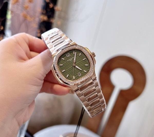 Replica Patek Philippe 35mm 102243