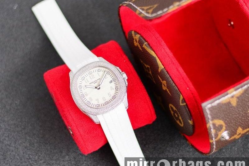 Replica Patek Philippe 40mm 032407