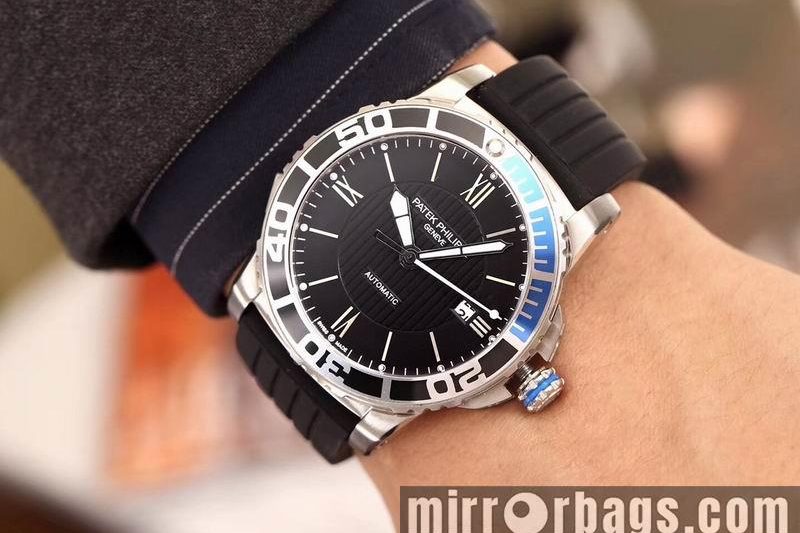 Replica Patek Philippe 44mm 031677