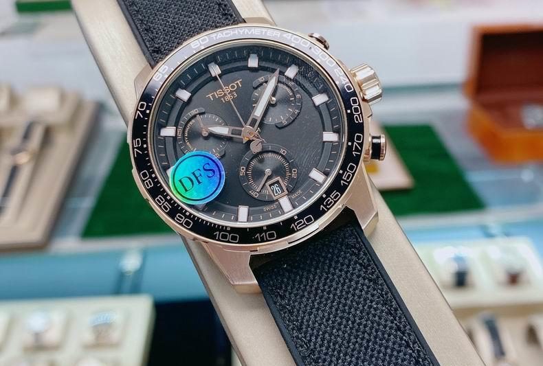 Replica Tissot men 45mm M09