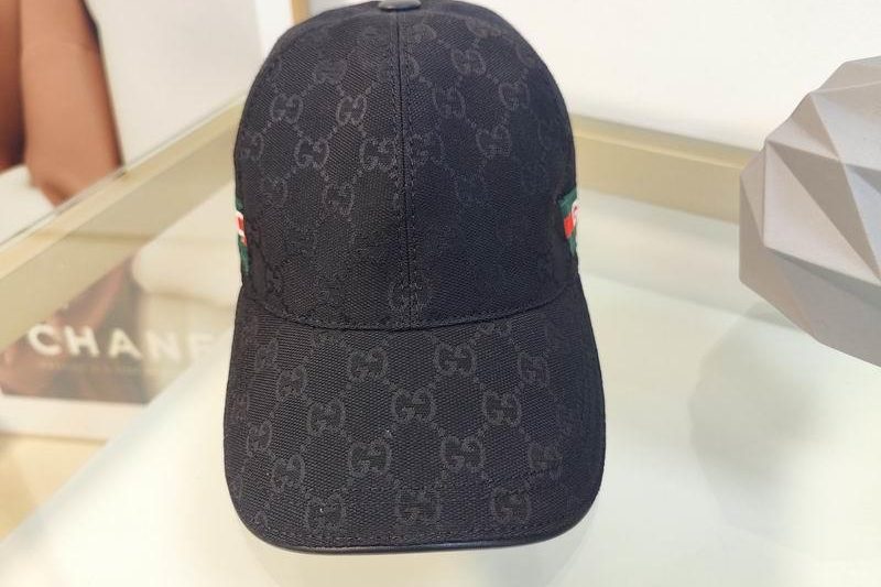 Replica Gucci cap dx145