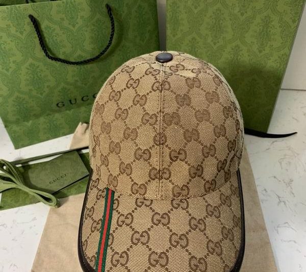 Replica Gucci cap dx12
