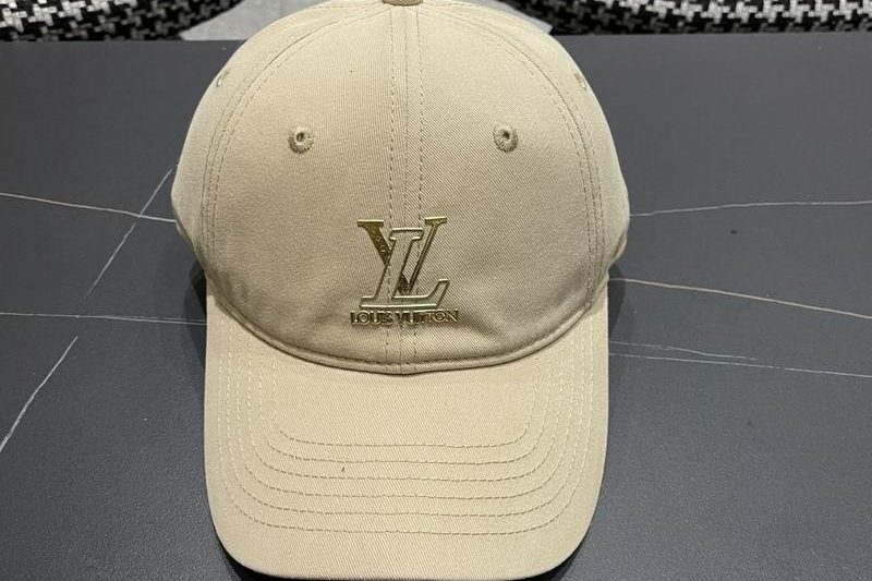Replica LV Hat 041416