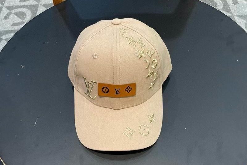 Replica LV Hat 041412
