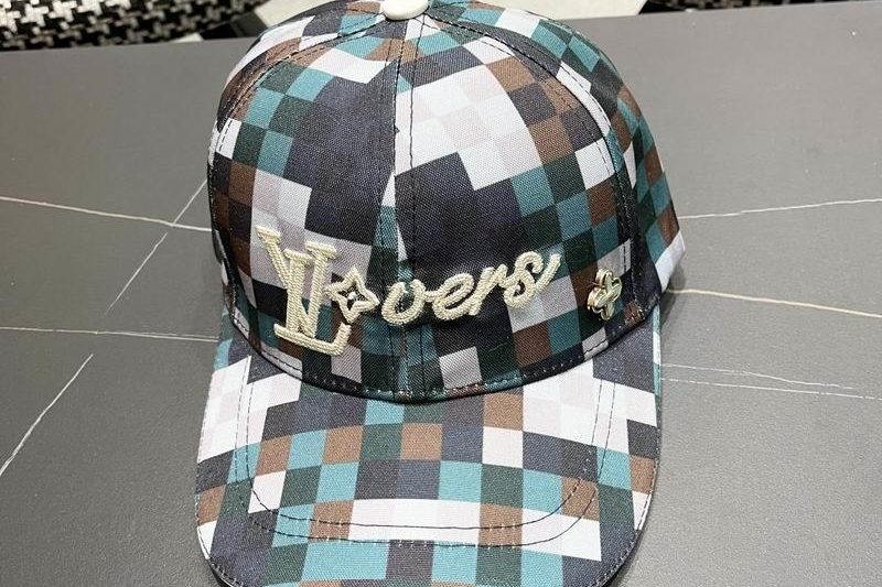 Replica LV Hat 040205