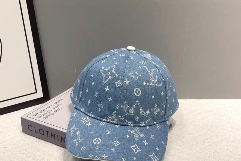 Replica LV Hat hm09