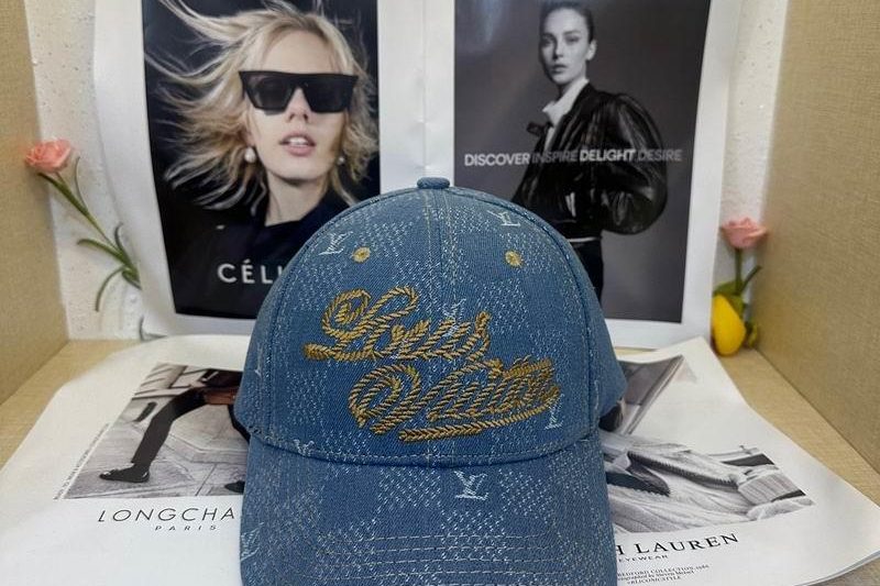 Replica LV Hat hm02
