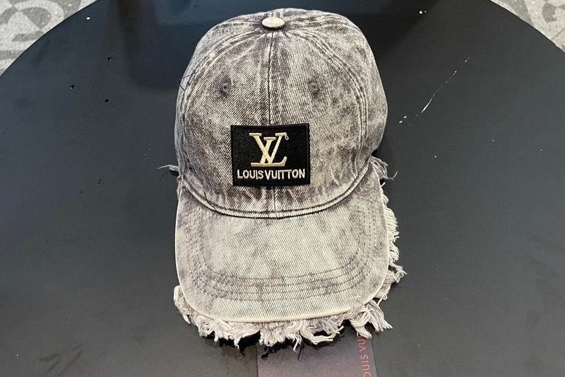 Replica LV Hat 030982