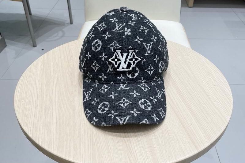 Replica LV Hat 030747