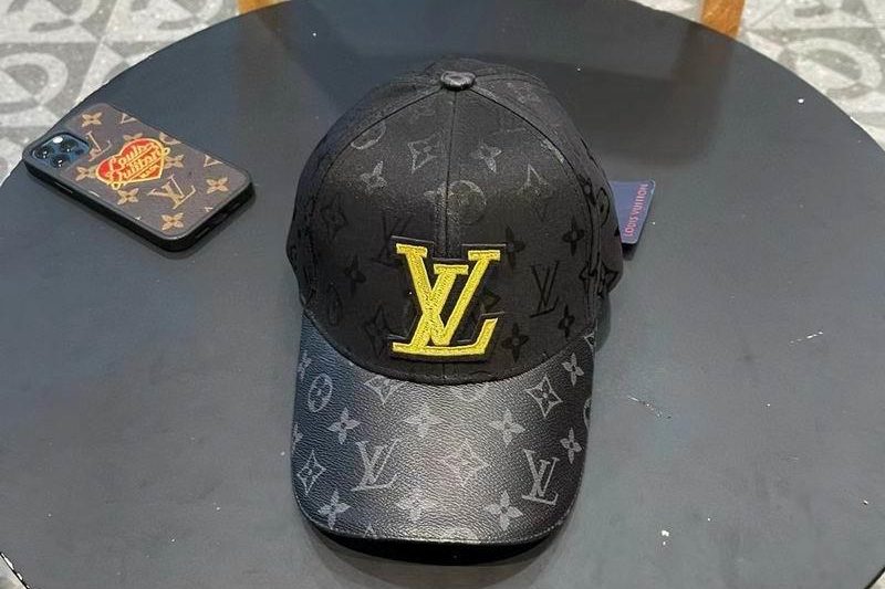 Replica LV Hat 030718