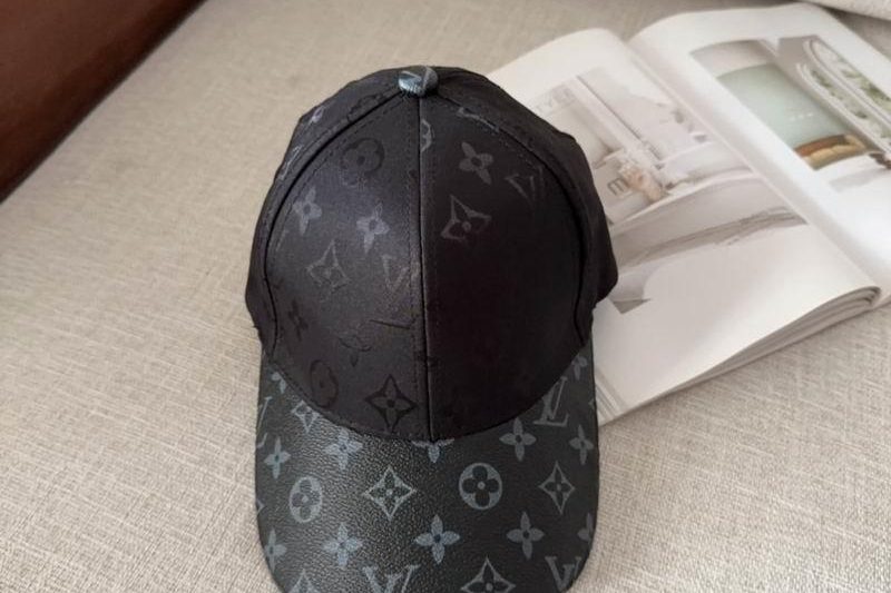 Replica LV Hat dx27