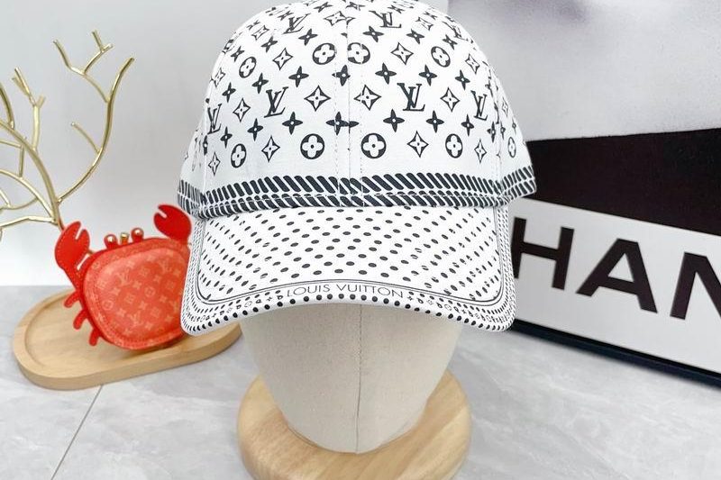 Replica LV Hat dx22