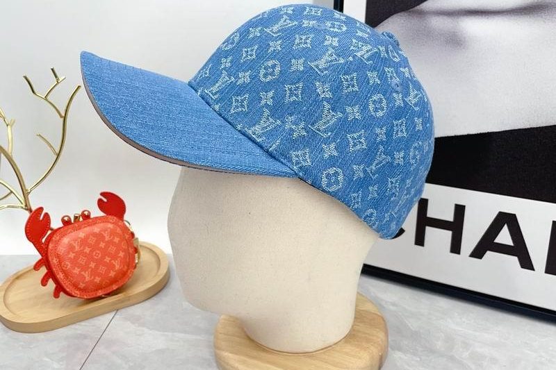 Replica LV Hat dx13